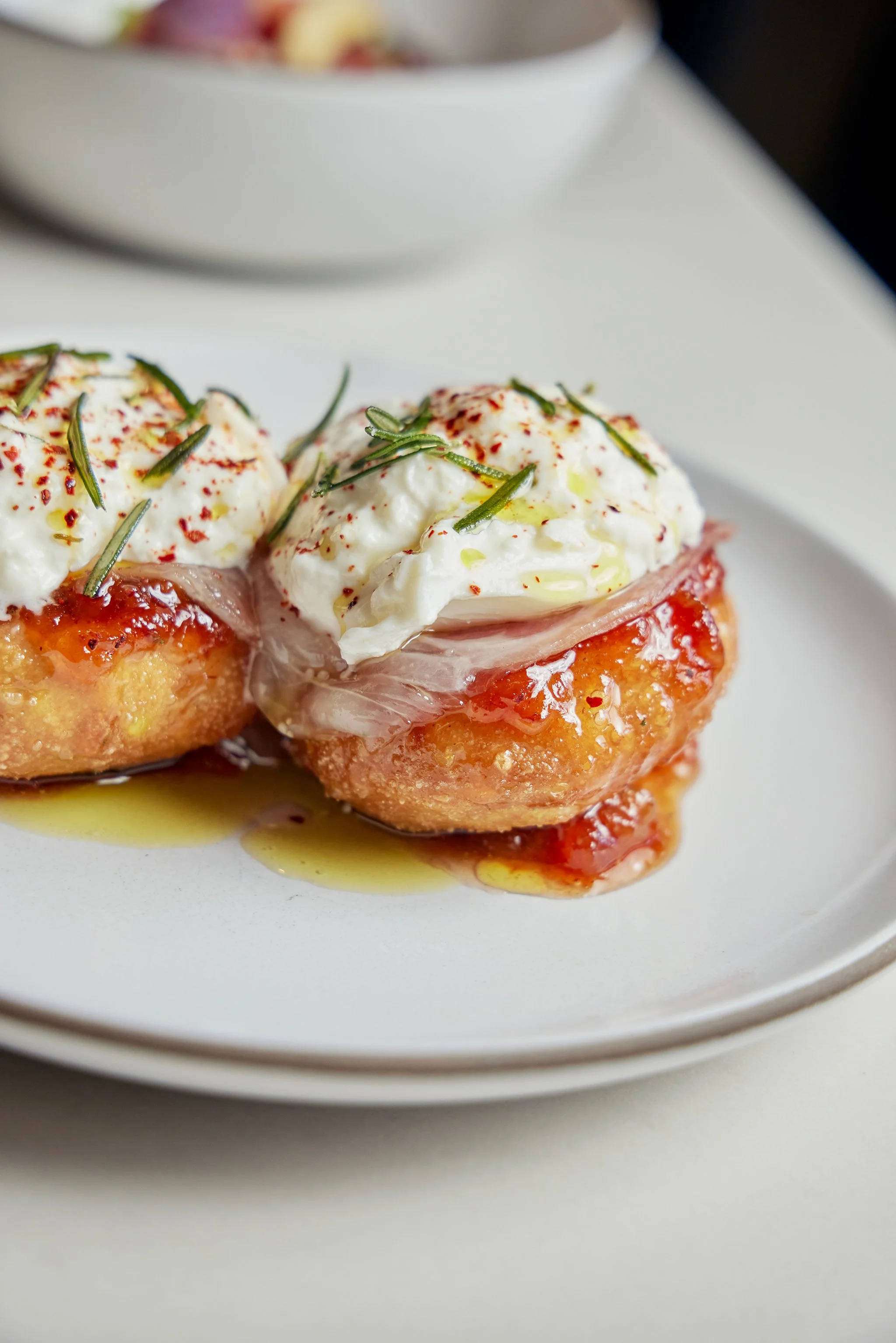 CHICKADEE_BRIAN SAMUELS PHOTOGRAPHY_OCTOBER 2022-IMG_2944 copy.jpg