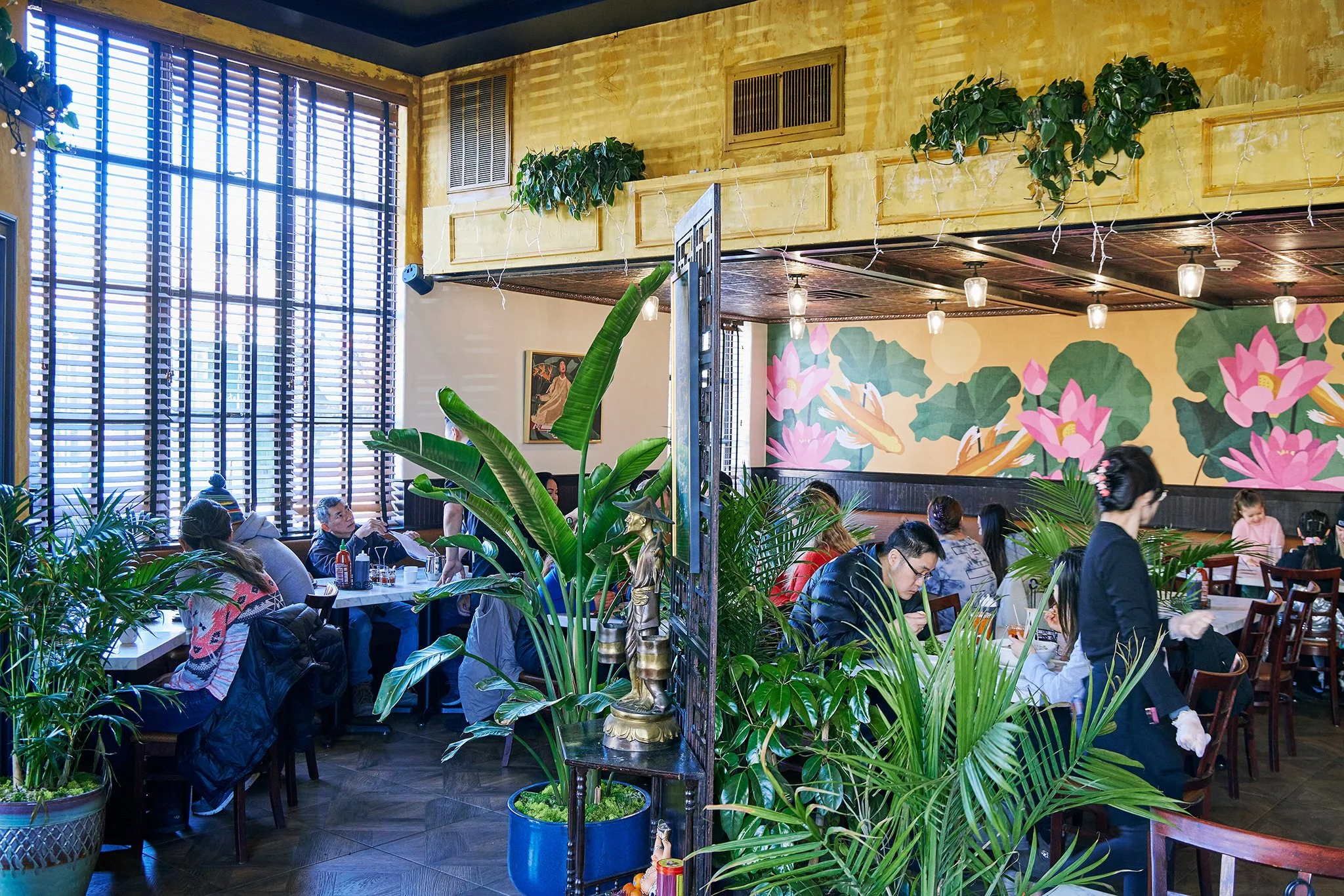 PHO LINH_BRIAN SAMUELS PHOTOGRAPHY_DECEMBER 2022-IMG_2240 copy.jpg