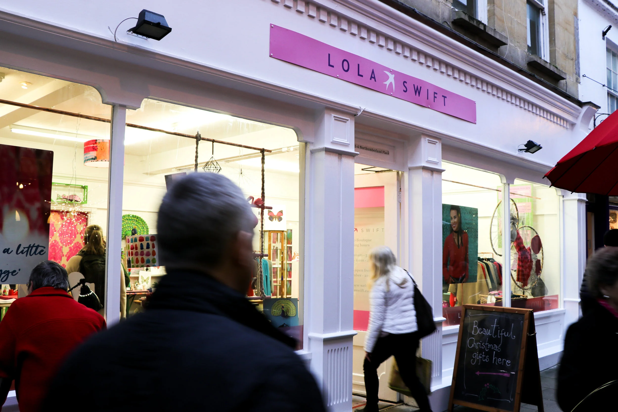 Lola Swift Pop-Up Shop Bath.jpg