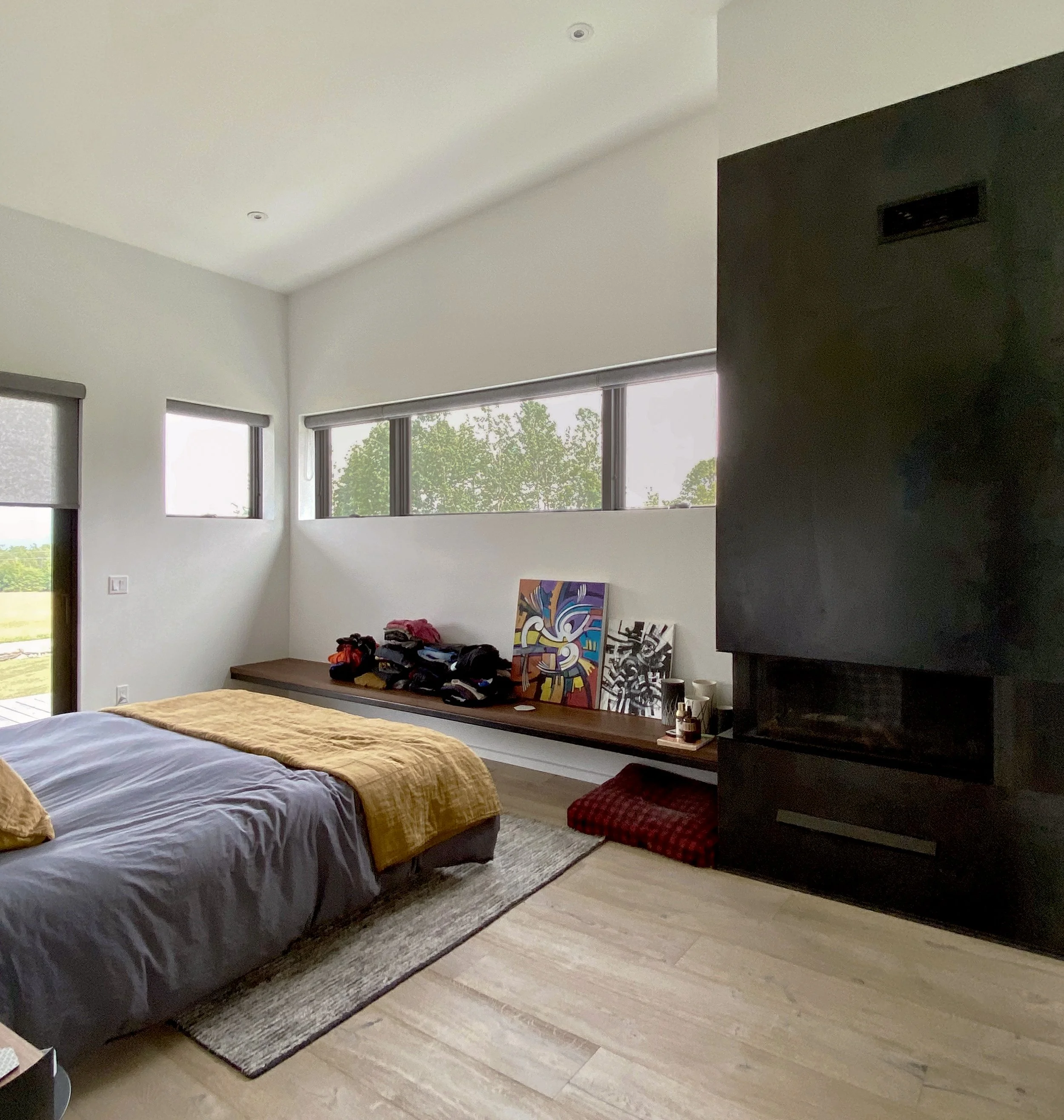 MASTER BEDROOM copy.jpg