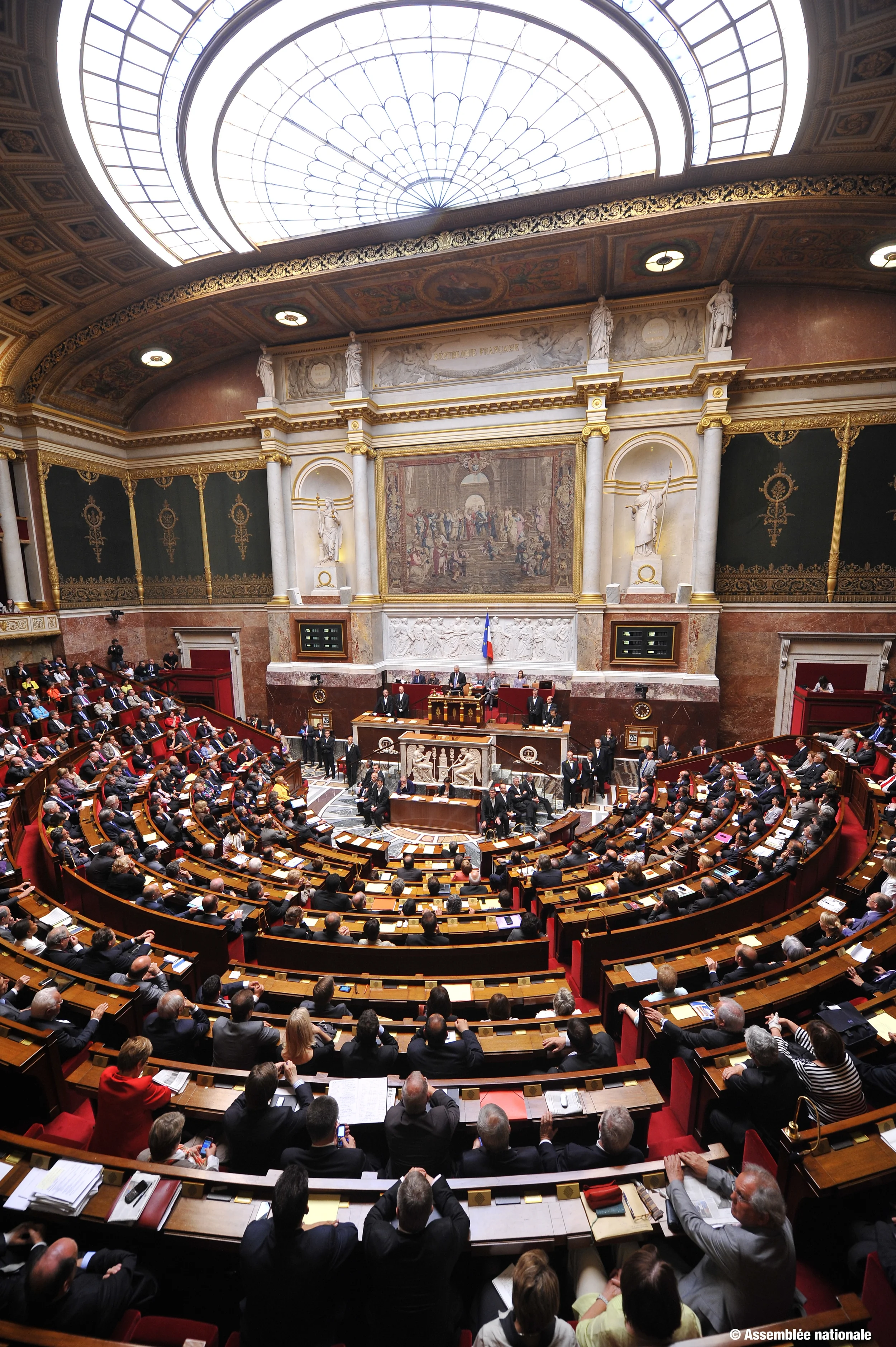 hemicycle-deputes.jpg