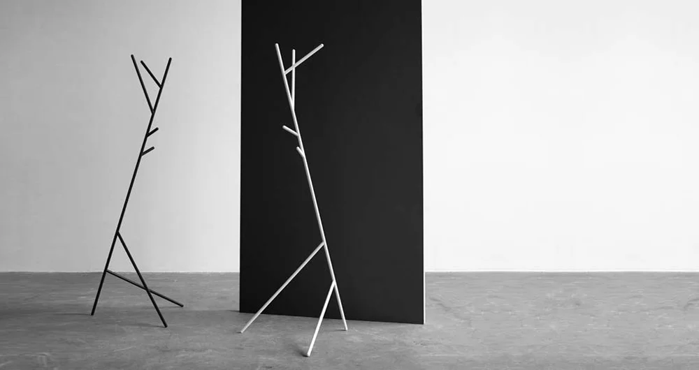 PENNY COAT STAND