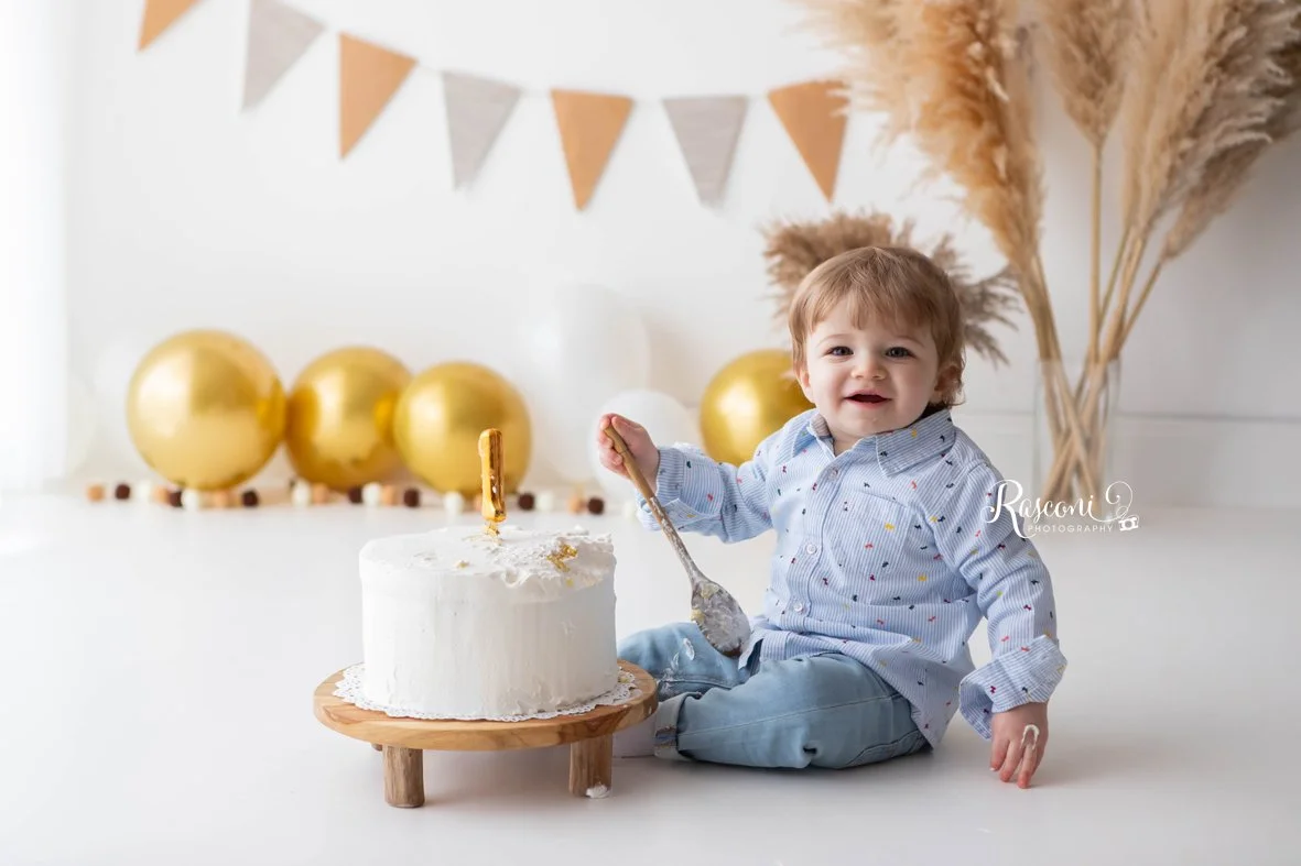 Candelina numero 1 per ALEX! 🎂 Tanti Auguri!! 🎈
.
Smashcake il servizio fotografico di compleanno!
Perfetto come idea regalo!
.
per info e prenotazioni
☎️0425444280
✉️info@fotootticarasconi.it
🖥messenger
www.fotootticarasconi.it
Polesella (Ro)