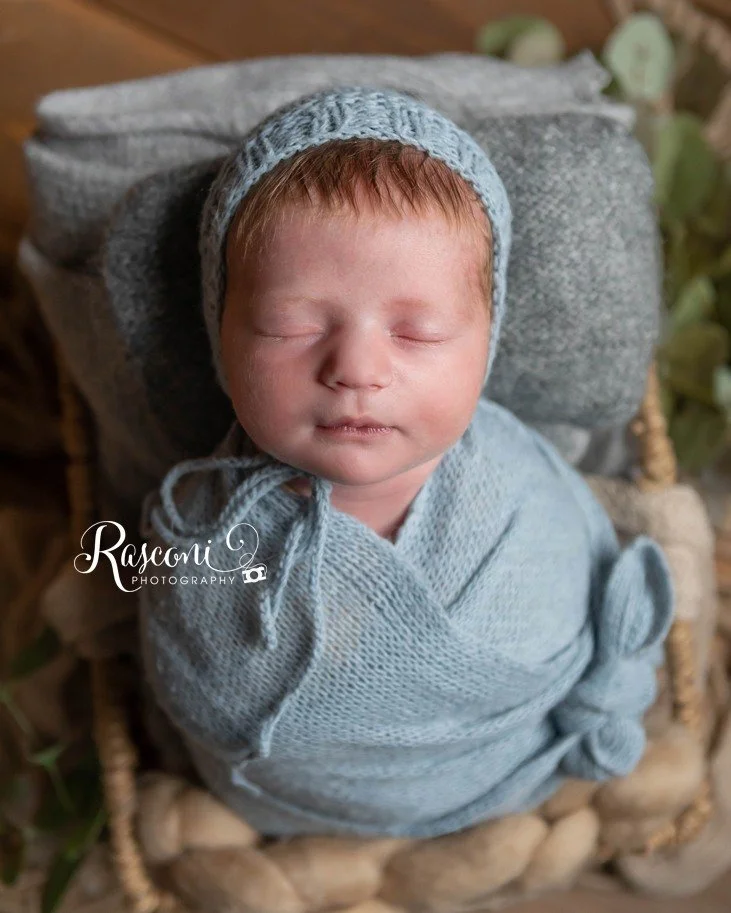 Raccontare la nascita dei vostri bimbi per noi &egrave; sempre un'emozione enorme..
Gioele ♡ 
.
Servizio Newborn
.
per info e prenotazioni
.
☎️ 0425444280 tel e WhatsApp
✉️ info@fotootticarasconi.it
📍Piazza Matteotti 193 Polesella RO
🌐 www.fotootti