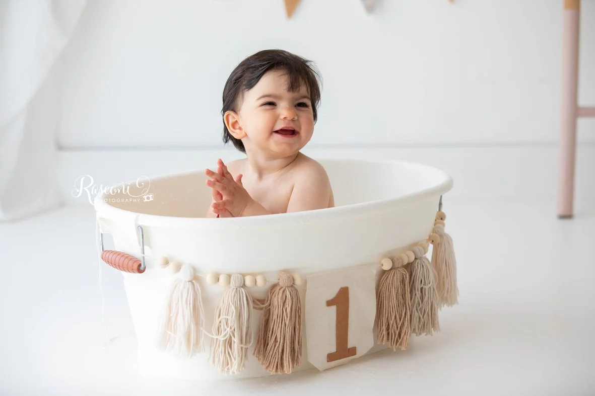 🎂Tantissimi Auguri IRIS! Candelina numero 1️⃣ bellissima!
.
Smashcake il servizio fotografico di compleanno!
Perfetto come idea regalo!
.
per info e prenotazioni
☎️0425444280
✉️info@fotootticarasconi.it
🖥messenger
www.fotootticarasconi.it
Polesella