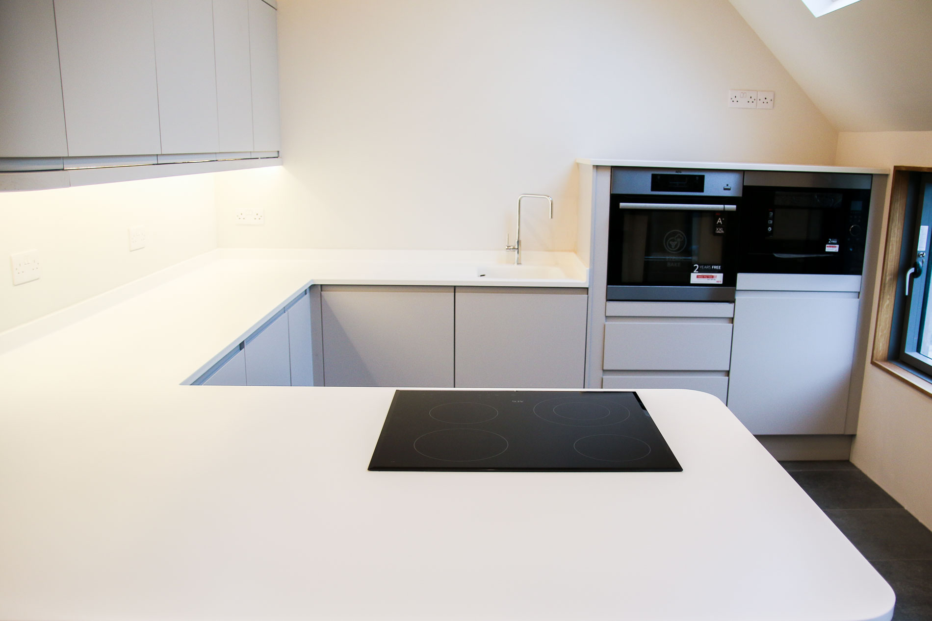 JDW Joinery Corian Surface12.jpg