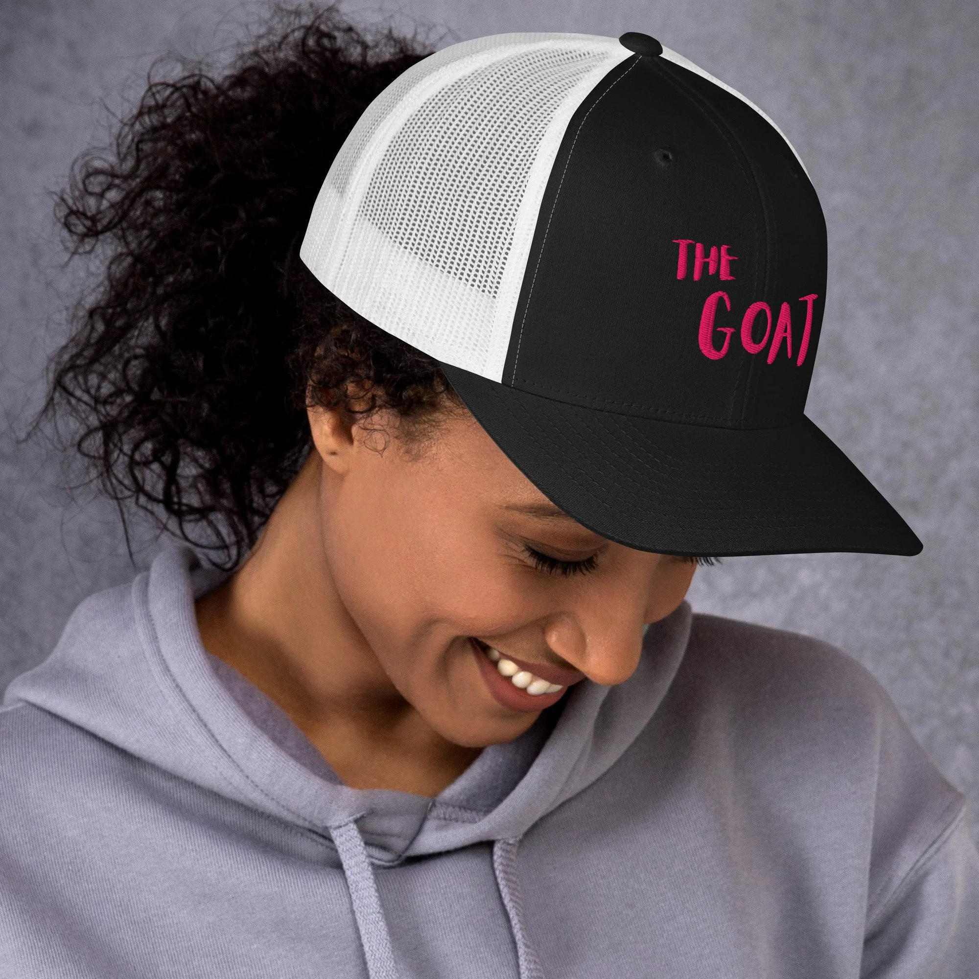 retro-trucker-hat-black-white-right-6a5442e28f770.jpg