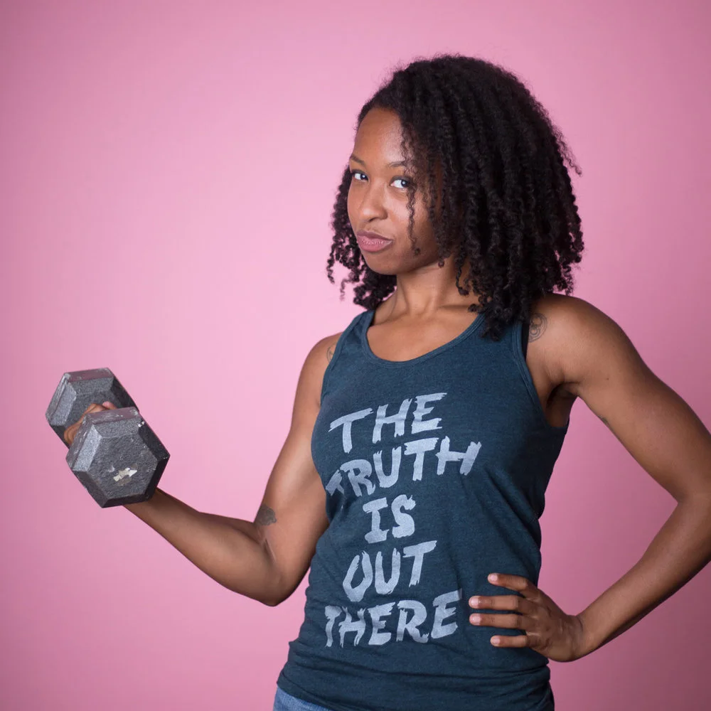 Super Cool people doing Super cool Things That I Like Right Now: Geek girl Strong October 16, 2016 If you've been hanging out with us for a while, you've heard me sing the praises of Robyn at Geek Girl Strong . She's a wonderful, positive, uplifting spirit who knows a hell of a lot about getting healthy (she also makes a really cute model if I do say so myself). I've been following the Geek Girl Strong online challenges and working out one-on-one with Robyn for the second half of this year, and I'm making serious improvements to my health + fitness. Come meet Robyn and join the Geek Girl strong fanclub !