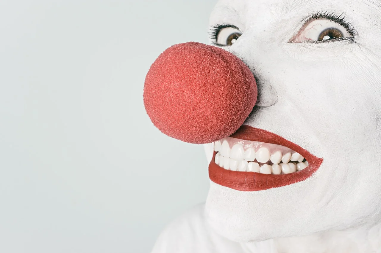 clown-362155_1280.jpg