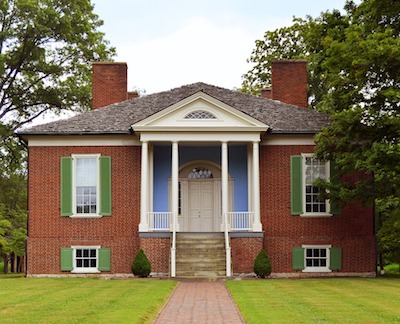 Buying Real Estate By The Day: How To Choose The Right Location