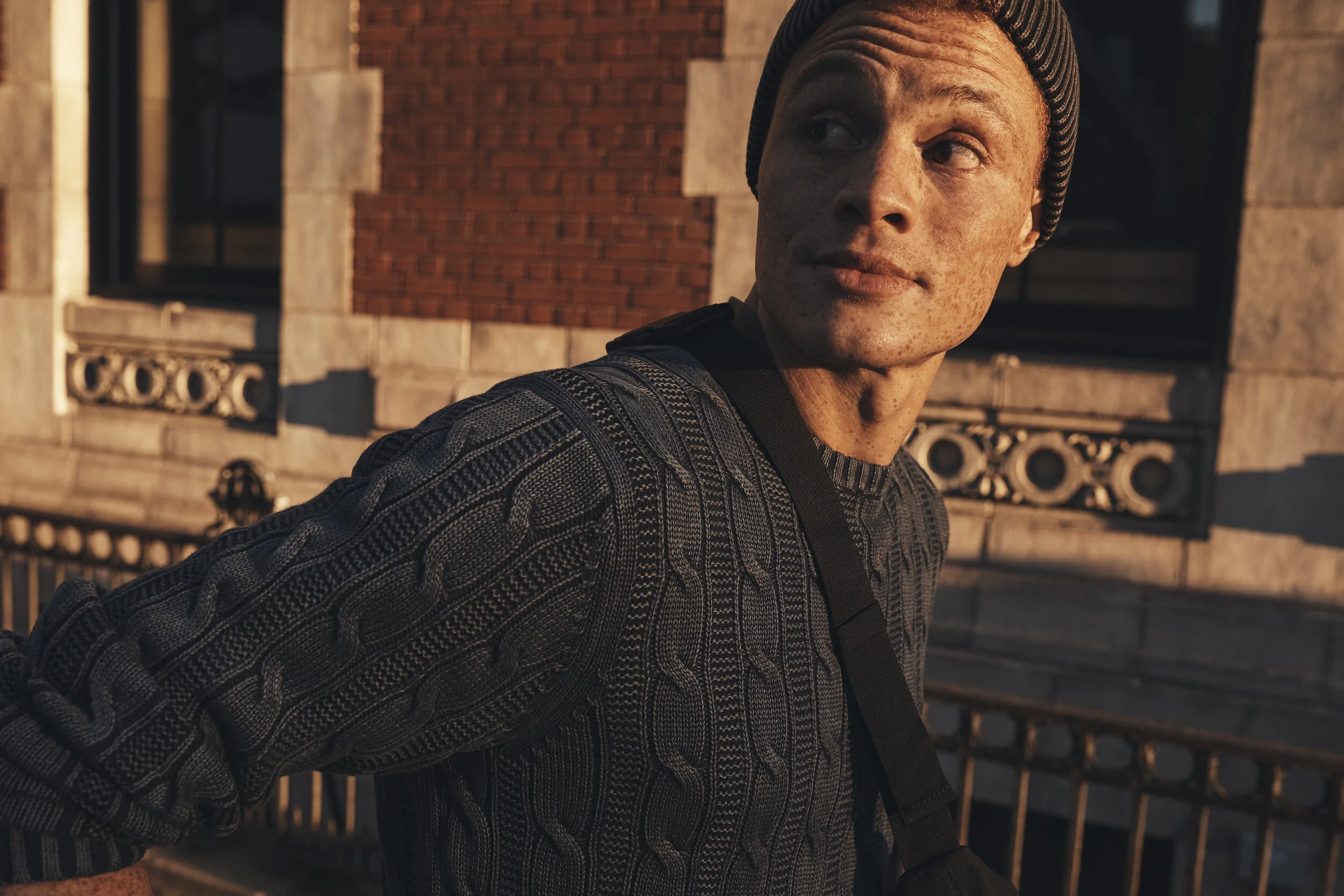 FW21_SPB_GT_ON_MEN_SWEATERS_PAID_DISPLAY_250.jpg