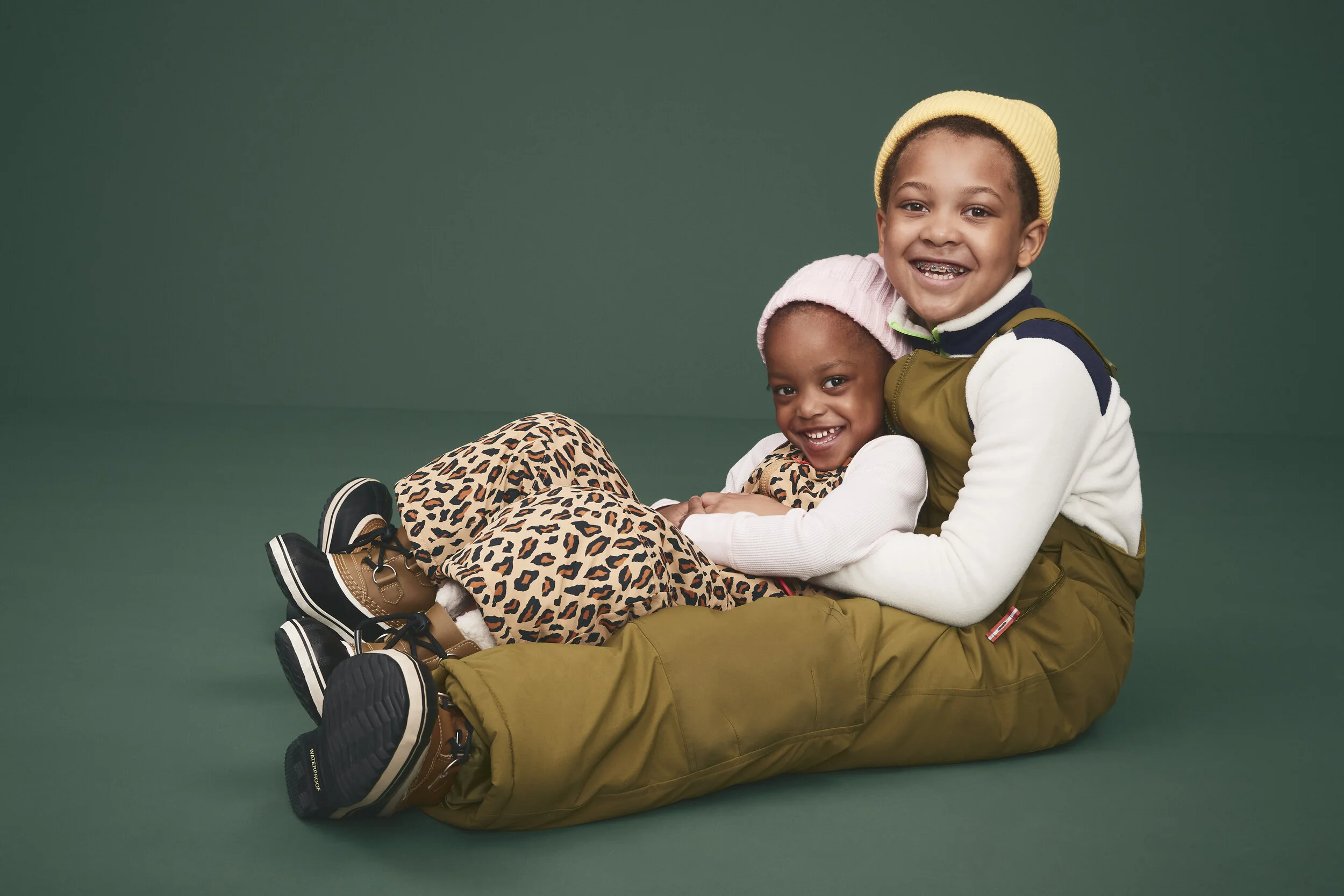 FW21_SPB_ON_AE_KIDS_SKI_SNOW_0067_Brighter&Color2.jpg