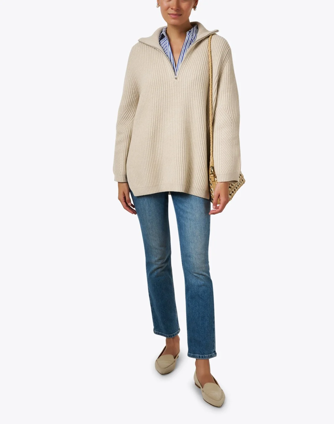 082823_Outfit_51_048.jpg