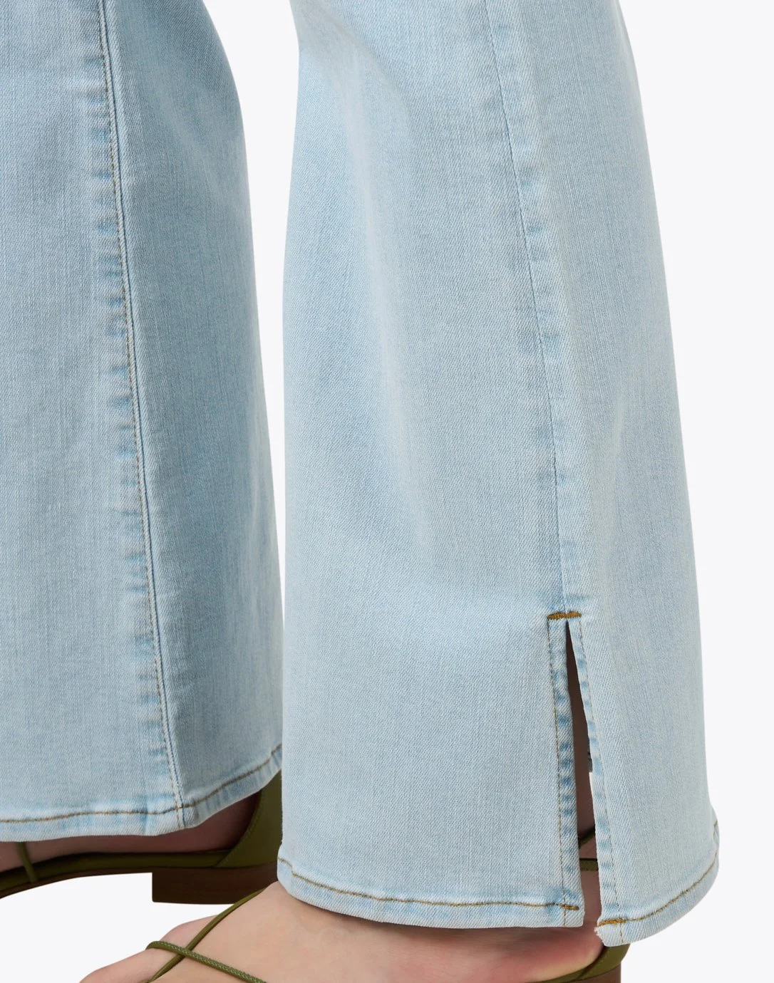 030425_Outfit_49_1100.jpg