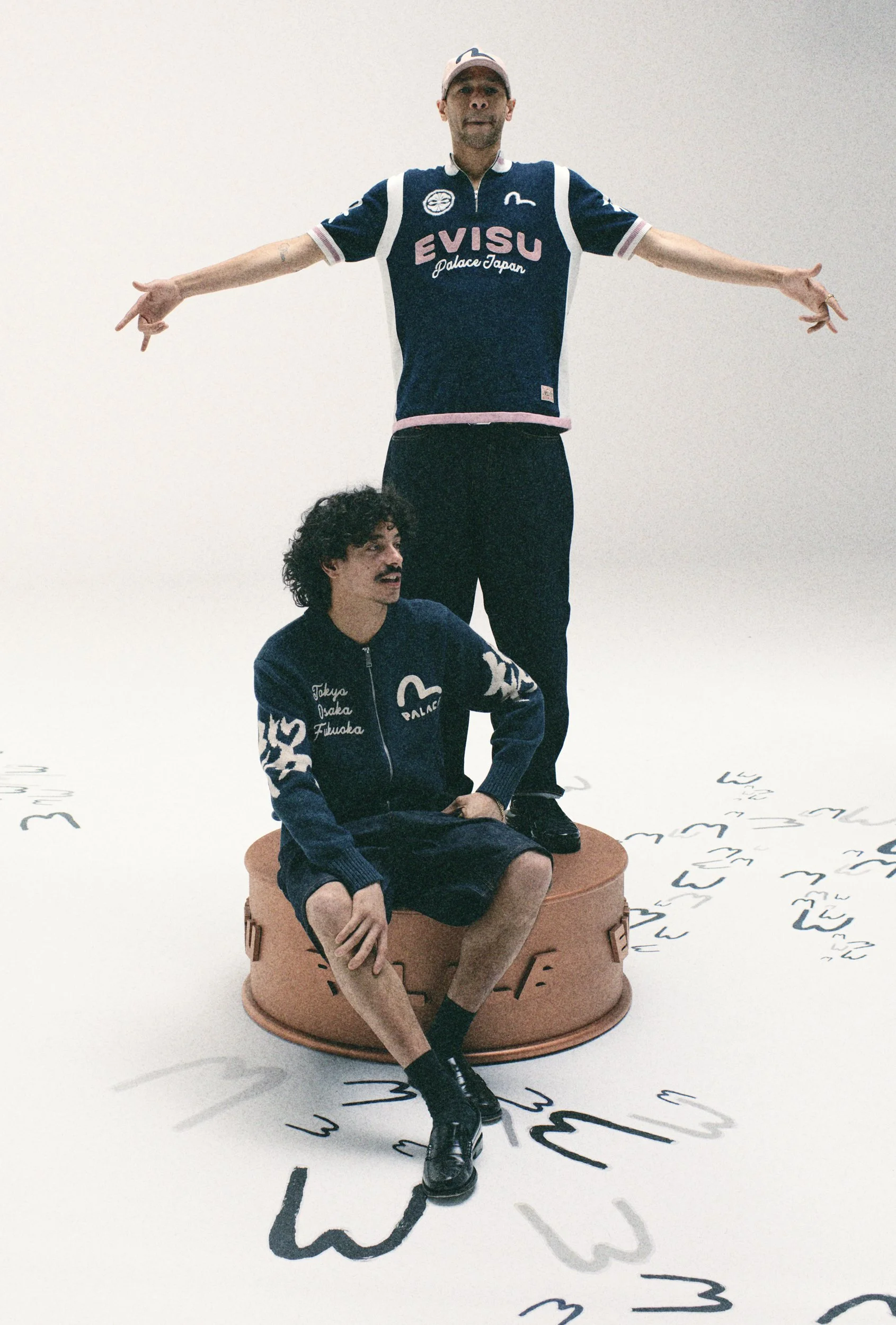 ROLLO X EVISU x PALACE0076_v1.jpg