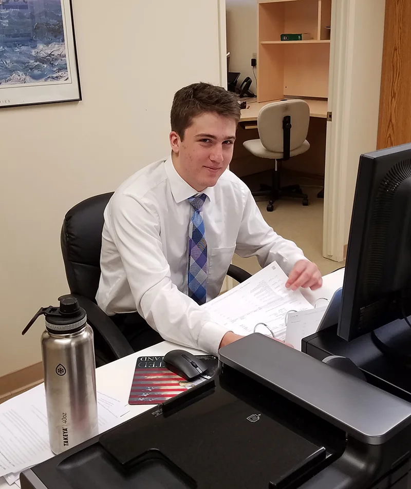 David Ambagtsheer, Naimish & Lewis Intern