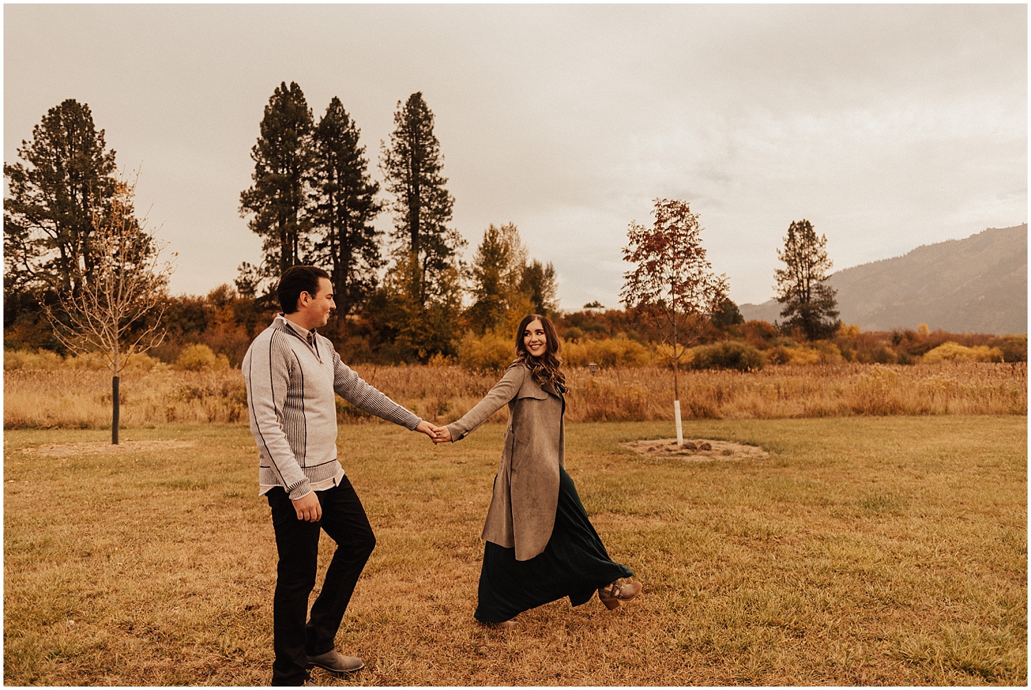 mccall-idaho-garden valley-fall-engagement-session-mountain engagement4.jpg
