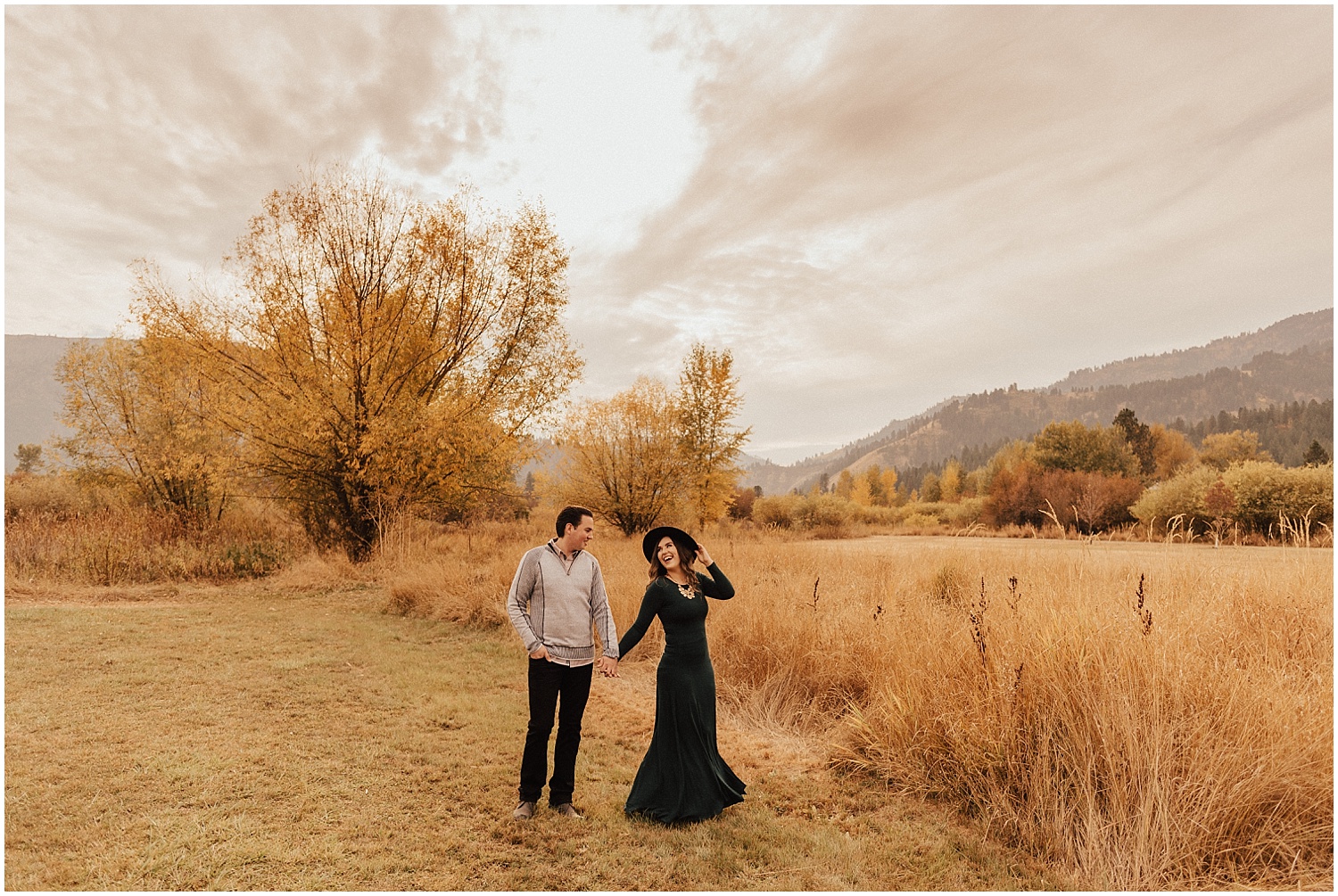 mccall-idaho-garden valley-fall-engagement-session-mountain engagement11.jpg