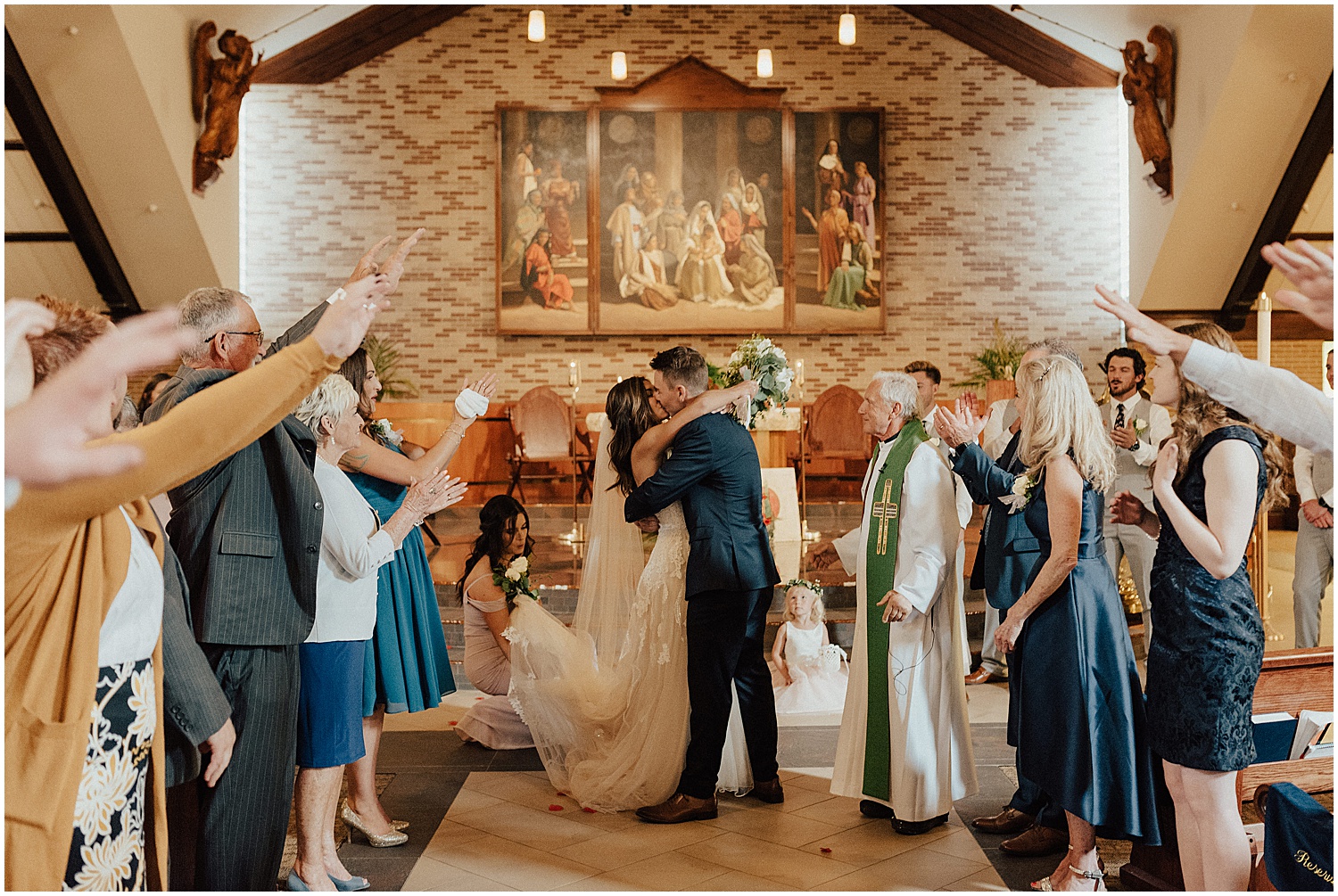 ANGIE + COLE // SPRING TIME CHURCH WEDDING