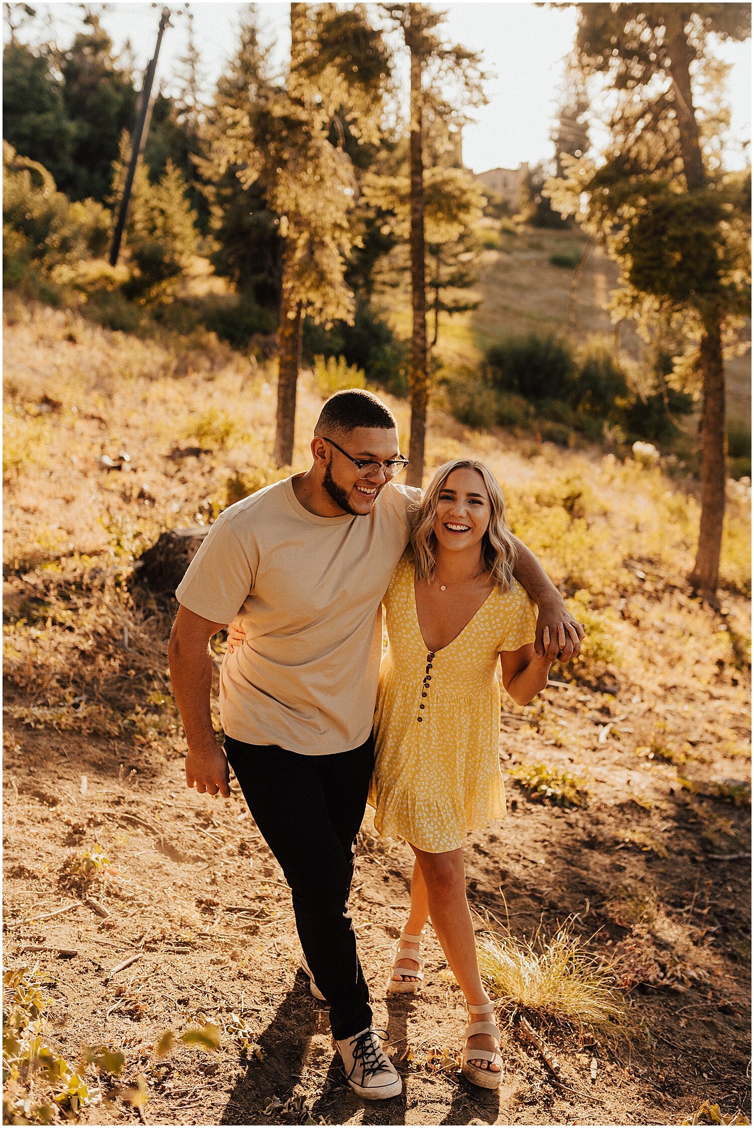 summer mountaintop trendy idaho engagement session18.jpg