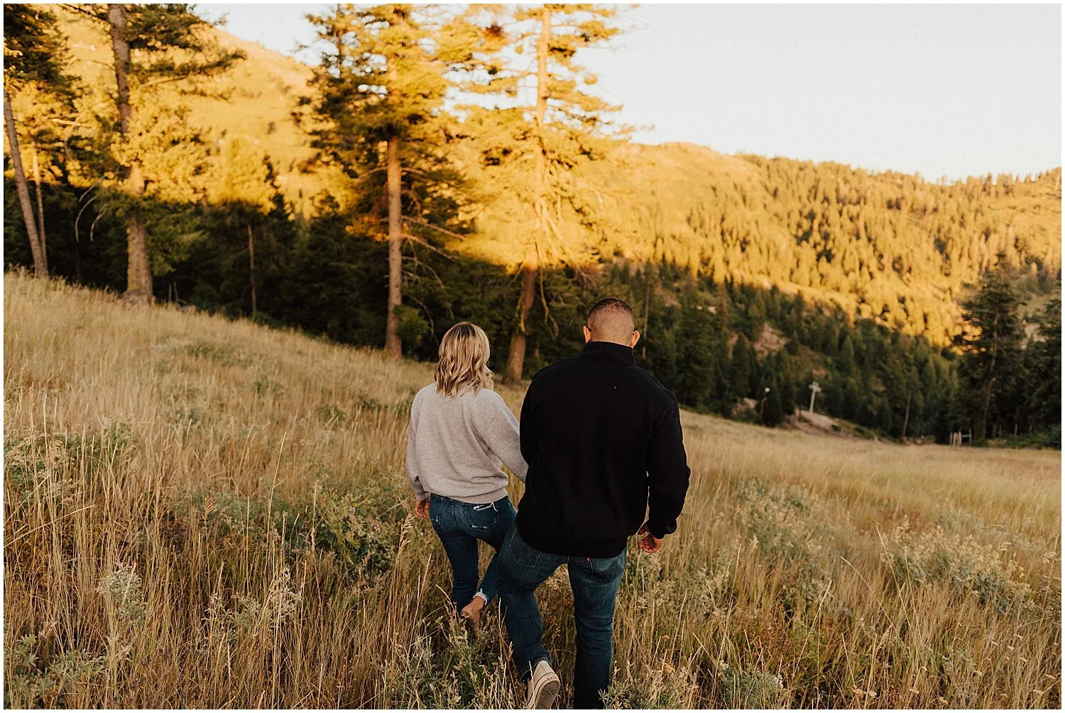 summer mountaintop trendy idaho engagement session40.jpg