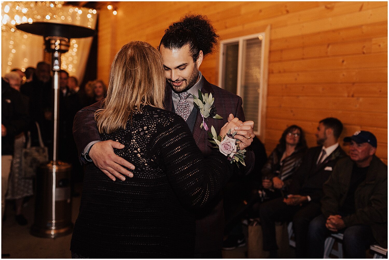 SNOWY WASHINGTON WINTER WEDDING60.jpg