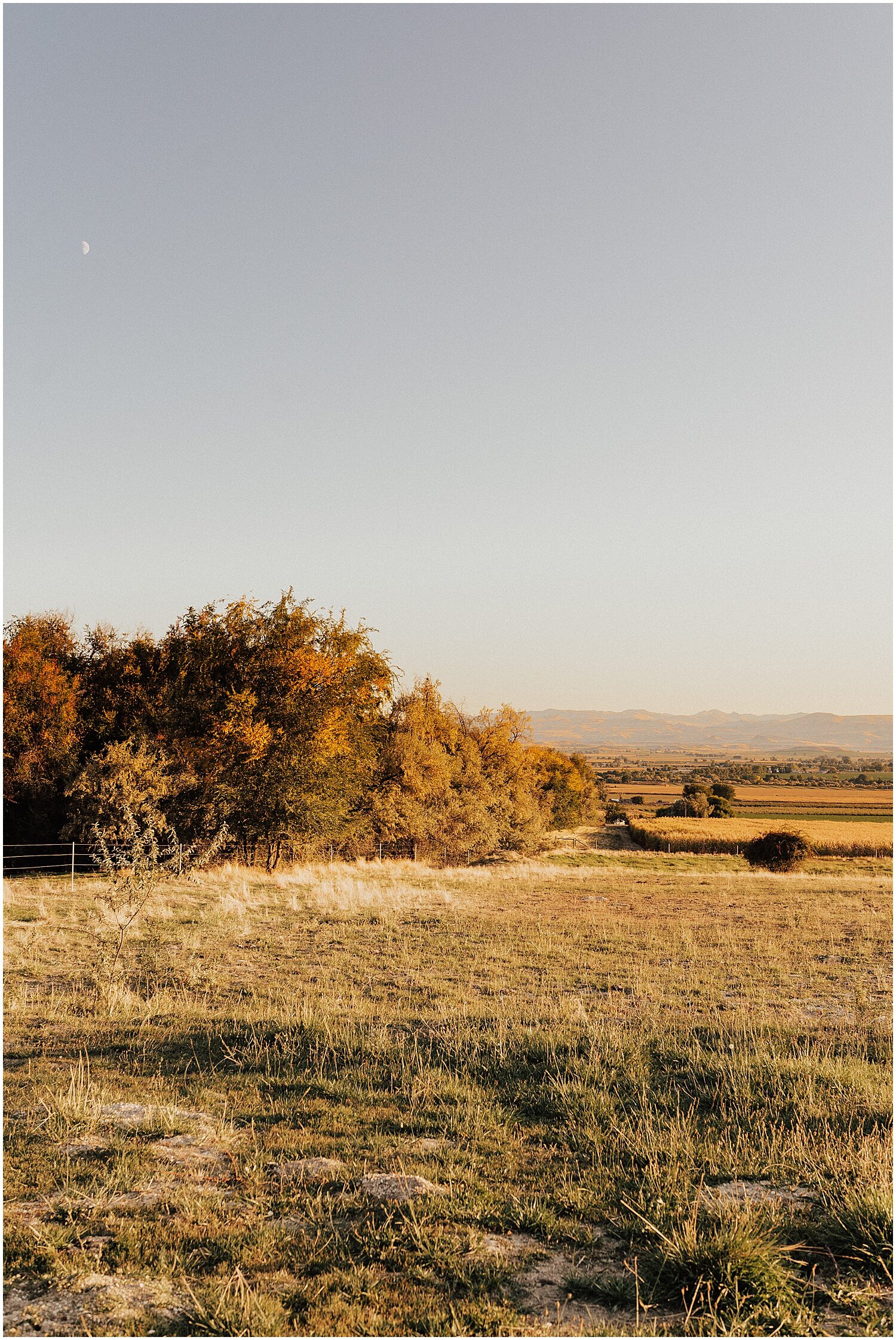 rustic fall wedding idaho115.jpg