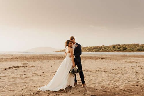 AUSTIN + MOLLY // COSTA RICA DESTINATION WEDDING