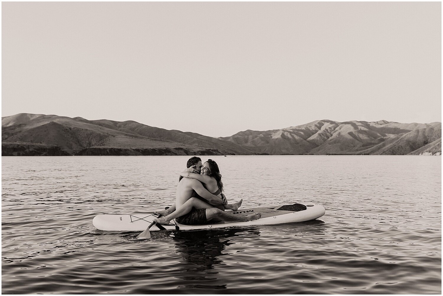 paddleboard couples love lake summer session23.jpg