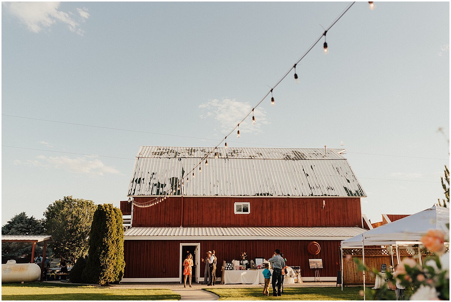 twin falls rustic summer july wedding62.jpg