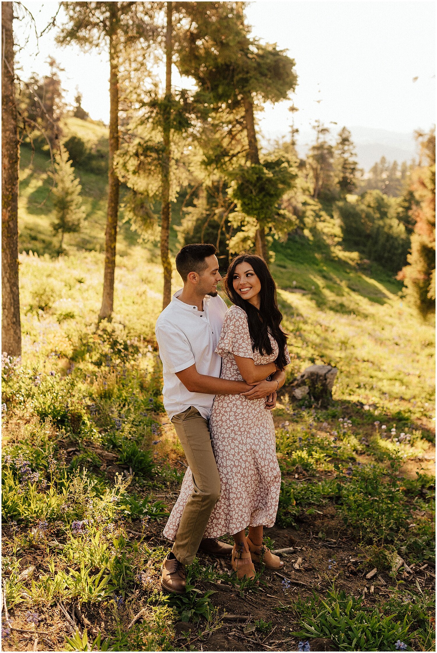 summer time mountain sunny engagement session11.jpg