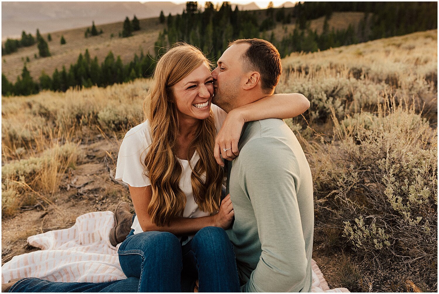 stanley idaho sawtooth mountains engagement session17.jpg