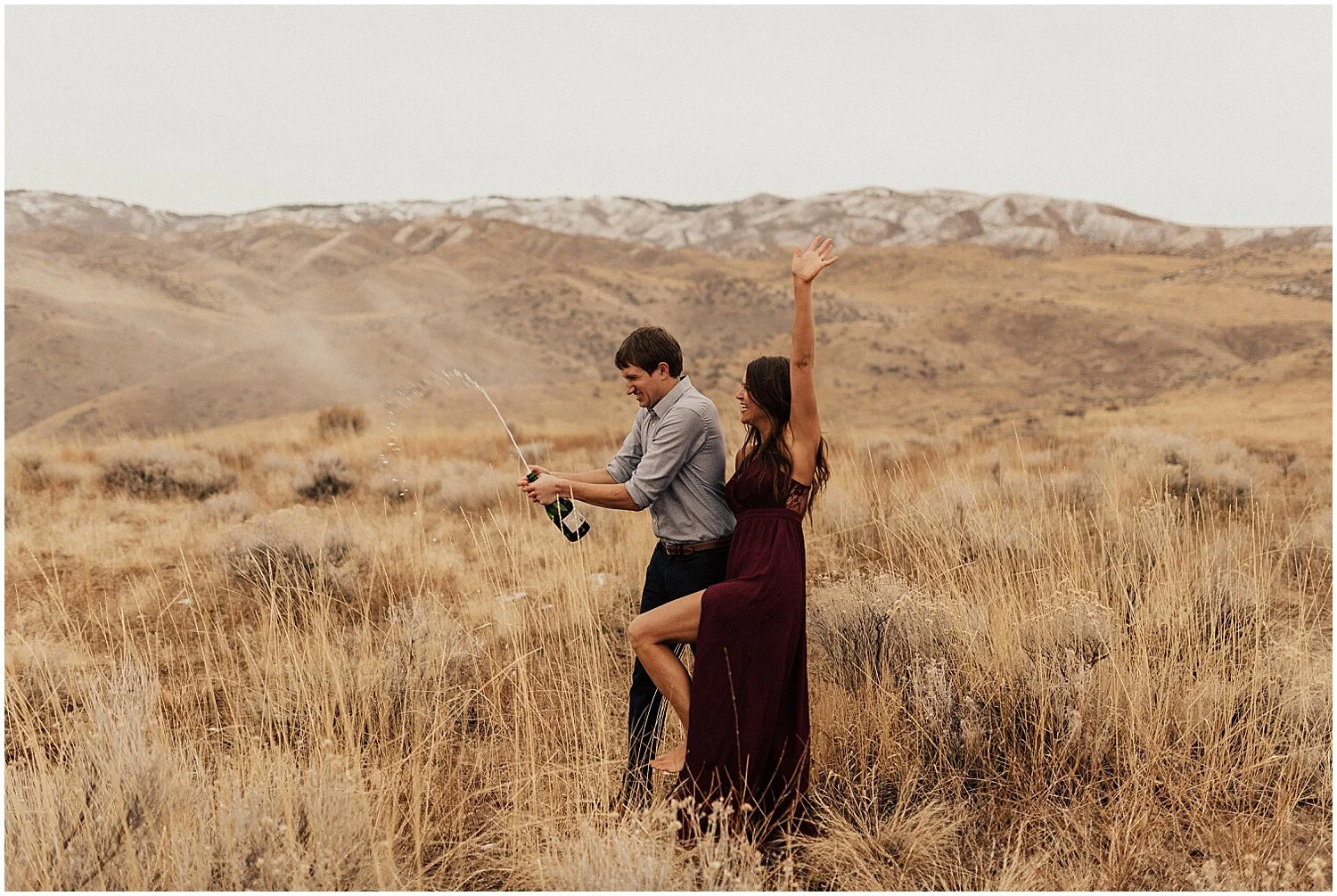 LAUREN + RILEY // FOGGY, WINTER BOISE IDAHO ENGAGEMENT SESSION