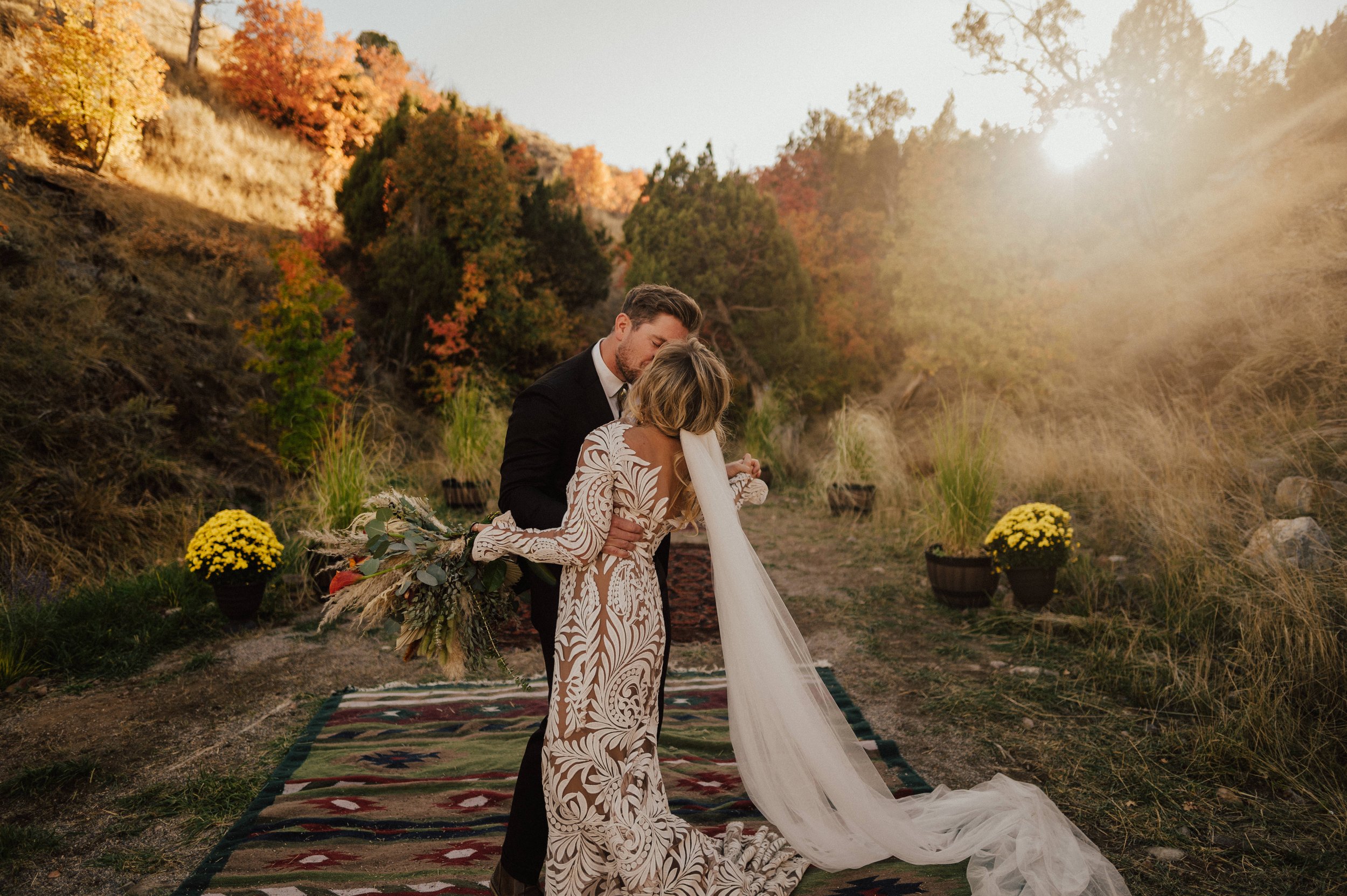 CHURCH WEDDING // PERFECT FALL BACKYARD WEDDING IN POCATELLO
