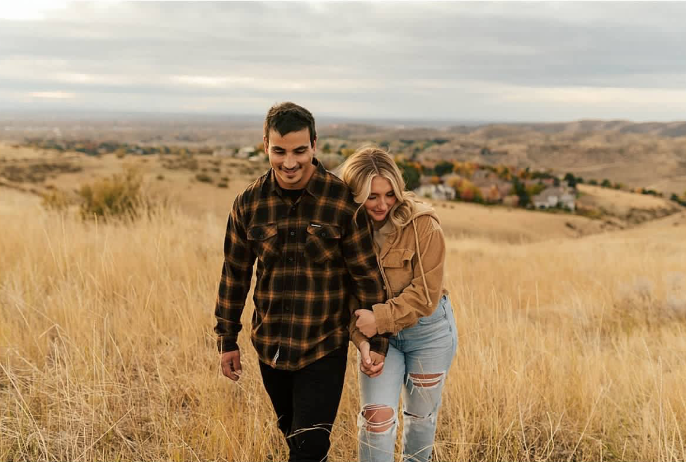 TRAE + WHITNEY // FALL FAMILY + ENGAGEMENT SESSION IN THE BOISE FOOTHILLS
