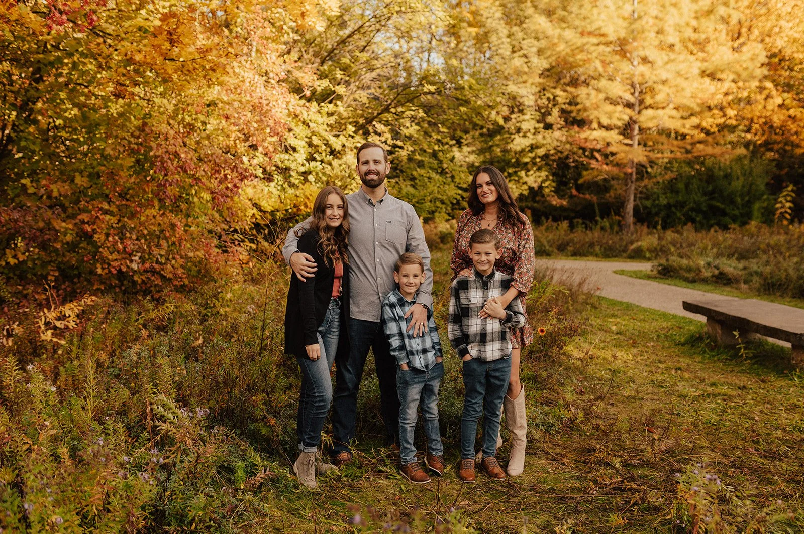HALE FAMILY // GORGEOUS GOLDEN FALL FAMILY SESSION
