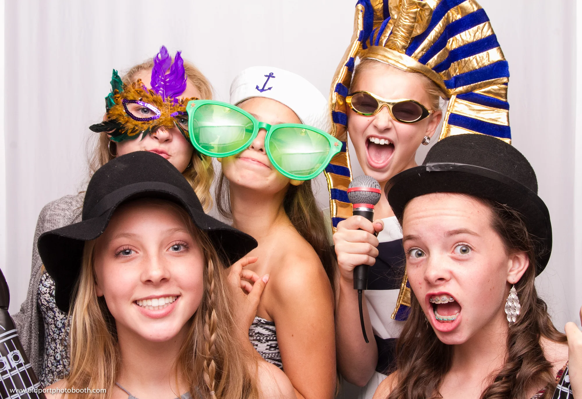 Old Port Photo Booth_Maya Brooks Bat Mitzvah_082915_6205.jpg