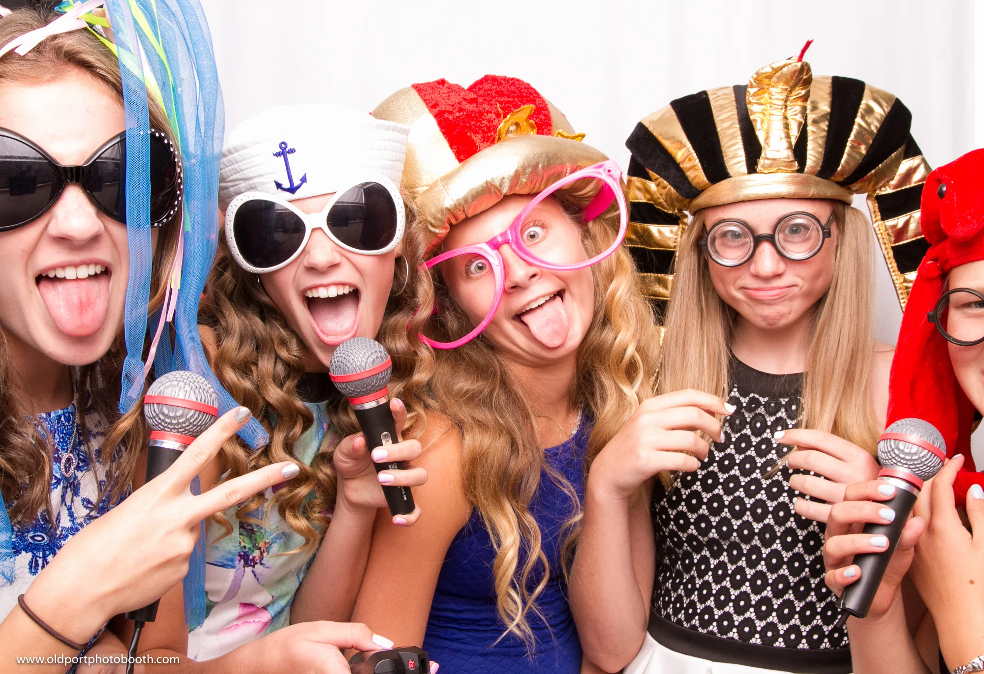 Old Port Photo Booth_Maya Brooks Bat Mitzvah_082915_6210.jpg
