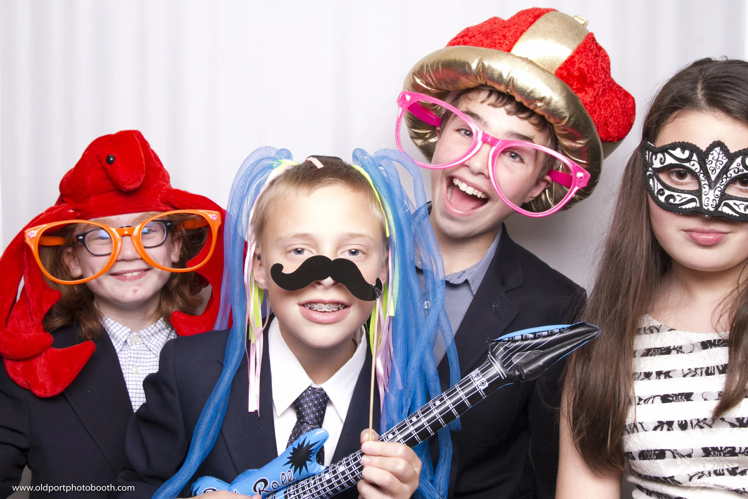 Old Port Photo Booth_Aaron Tabenken Bar Mitzvah_111415-2804.jpg