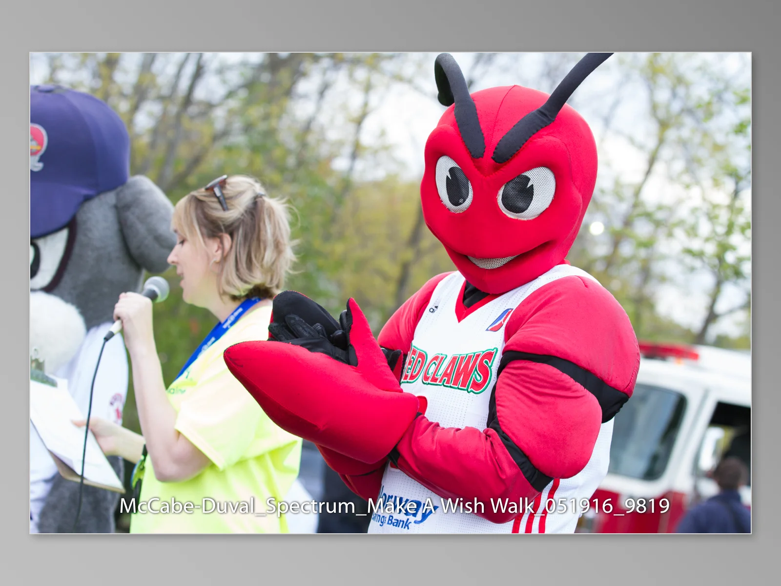 McCabe-Duval_Spectrum_Make A Wish Walk_051916_ProofGallery_Page_183.jpg