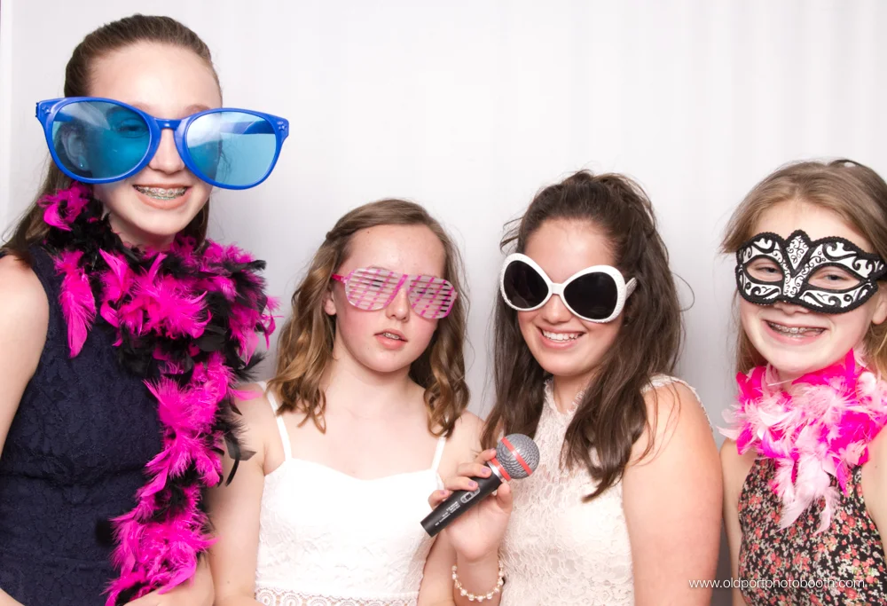 Sophie Brooks Bat Mitvah_Old Port Photo Booth_050617_1697.jpg