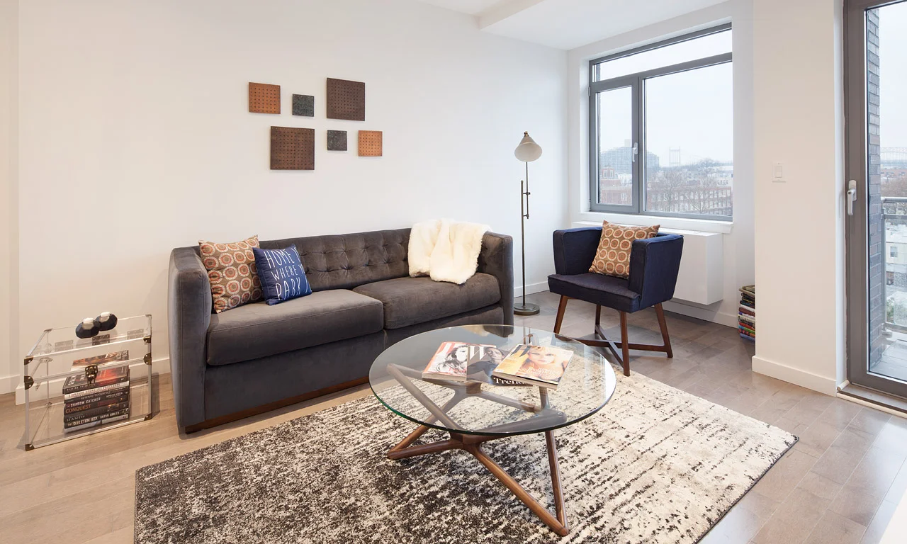 LivingRoom.jpg
