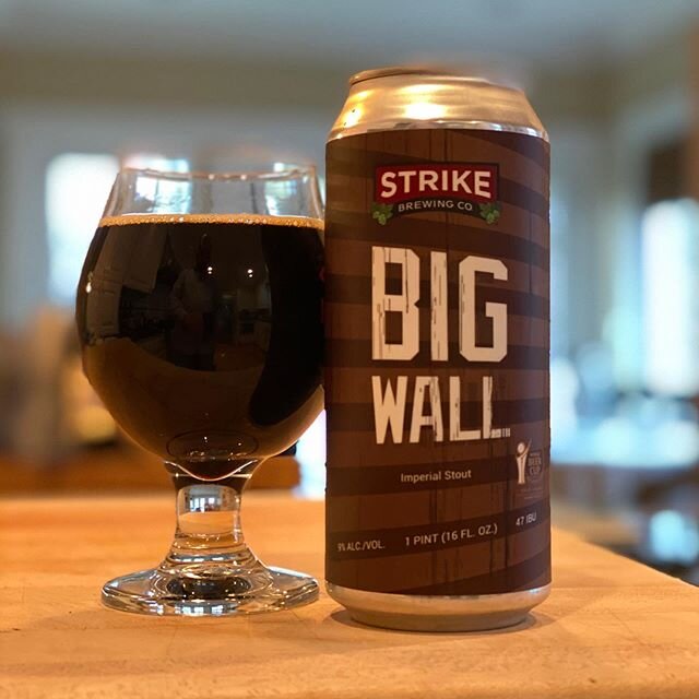 𝗕𝗶𝗴 𝗪𝗮𝗹𝗹 𝗜𝗺𝗽𝗲𝗿𝗶𝗮𝗹 𝗦𝘁𝗼𝘂𝘁⁣
⁣
Is it Irish? Nope!⁣
Is it a stout? Yep!⁣
Is it delicious? Yep!⁣
⁣
I figure it&rsquo;s St. Patrick&rsquo;s Day, I want a stout, and since we&rsquo;re under a &ldquo;shelter in place&rdquo; order, I&rsquo;