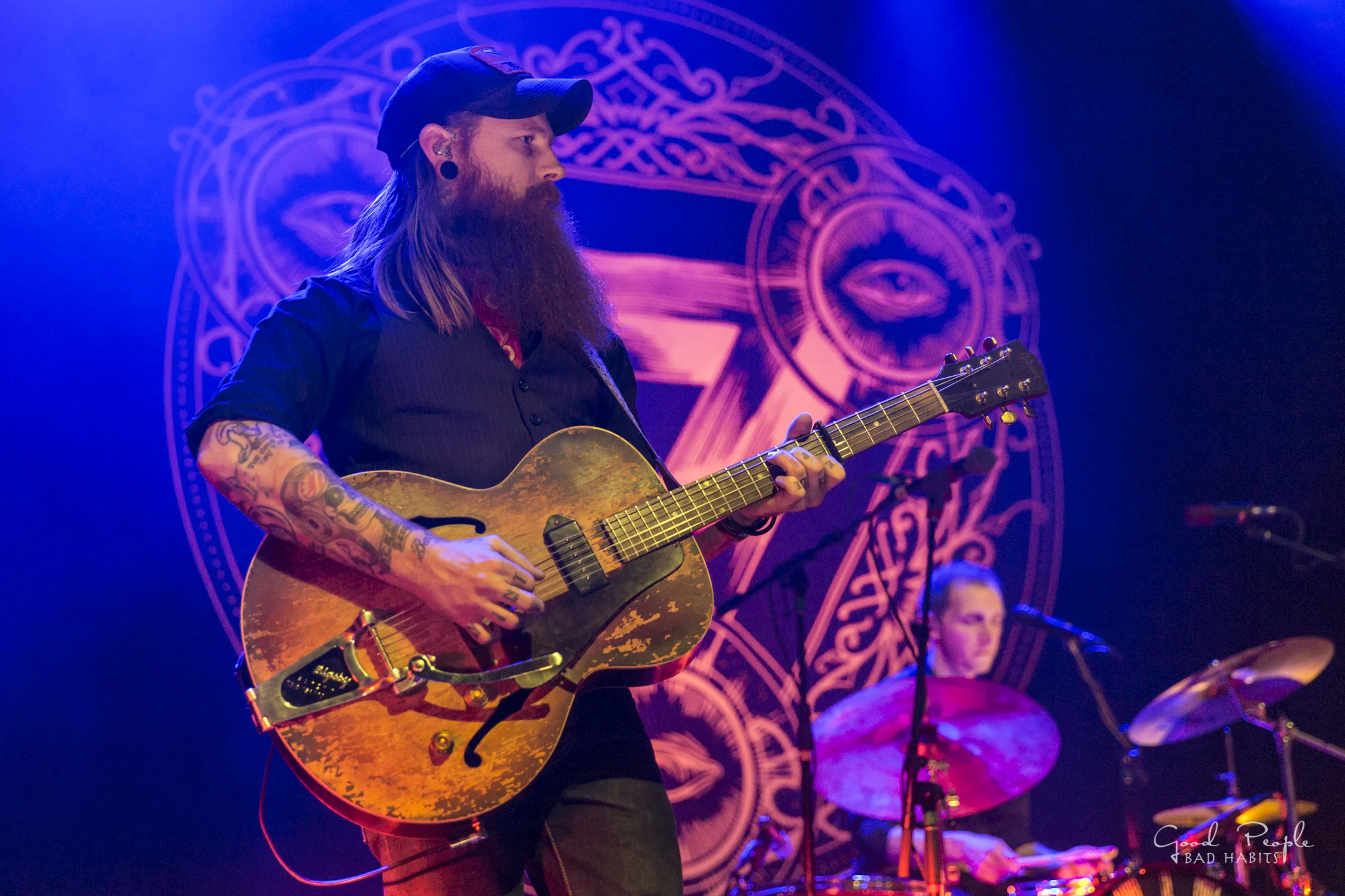 Devil Makes Three_05.jpg