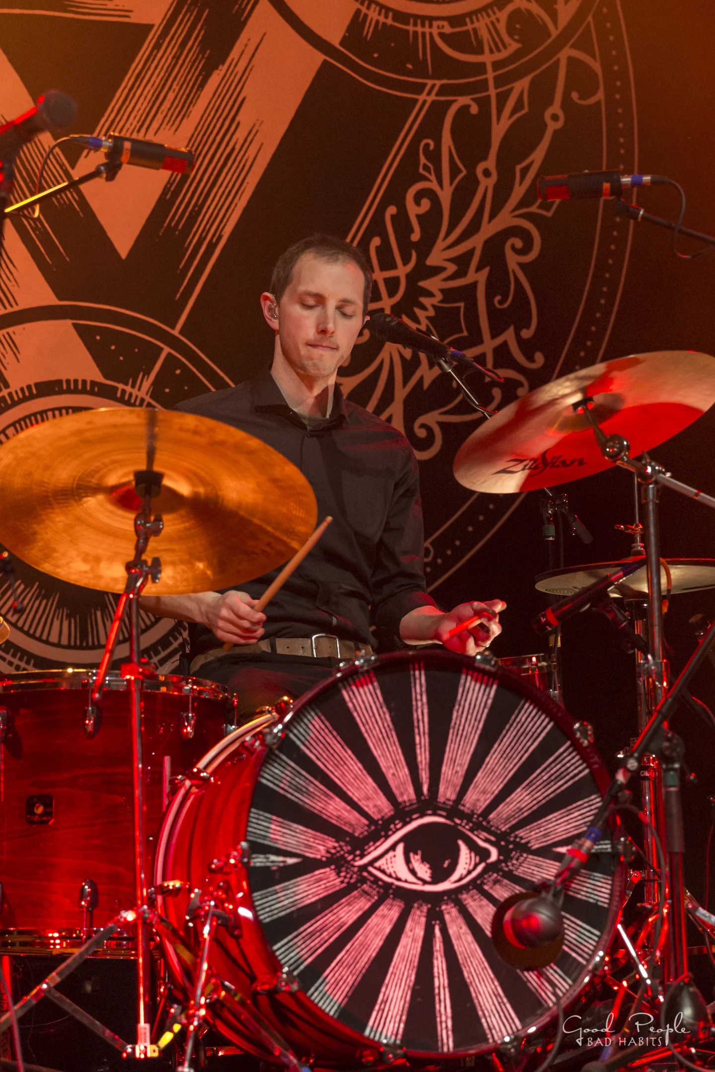 Devil Makes Three_06.jpg