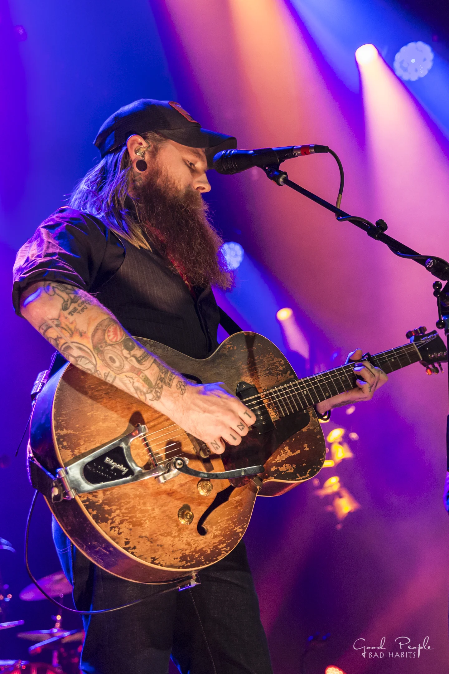 Devil Makes Three_09.jpg