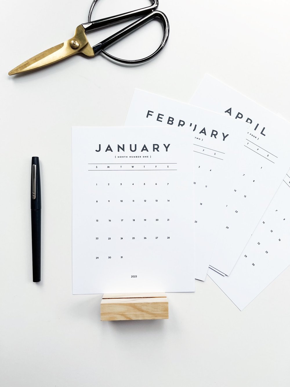 SALE: 2023 Minimal Desk Calendar — Fuzzy Hippo Shop