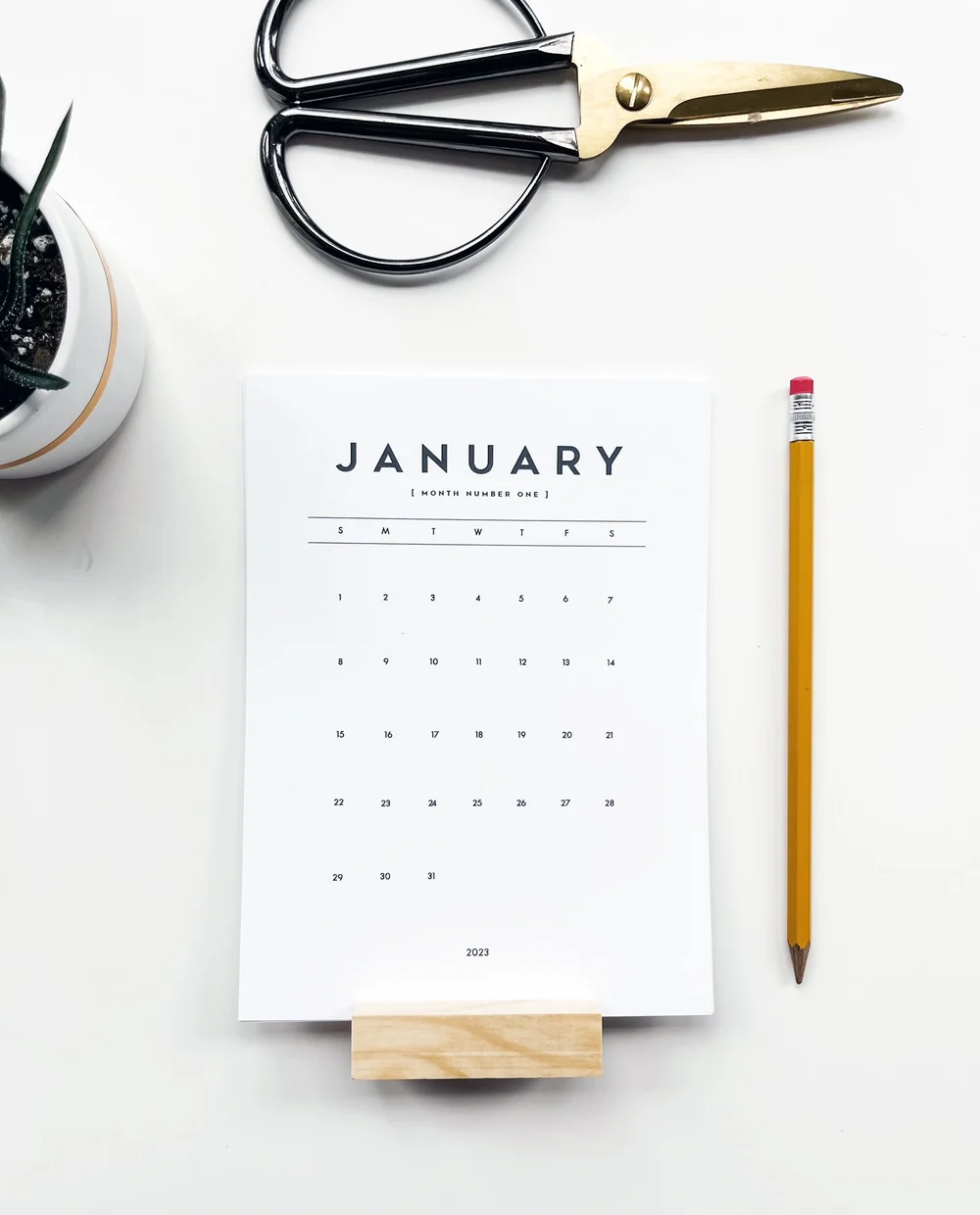 SALE: 2023 Minimal Desk Calendar — Fuzzy Hippo Shop