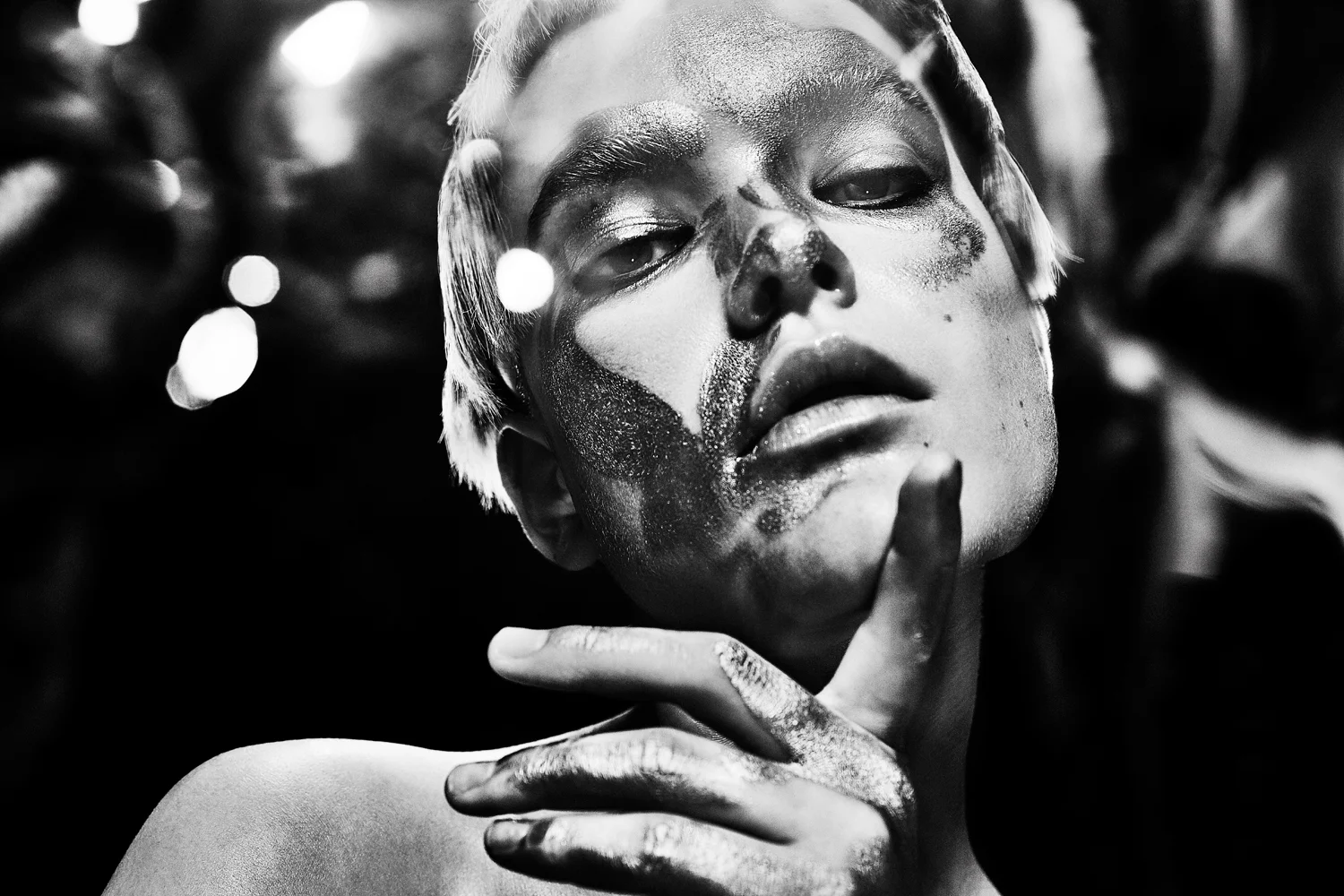 COMITA_16081516_BEAUTY_Paint_01-374_A-web.jpg