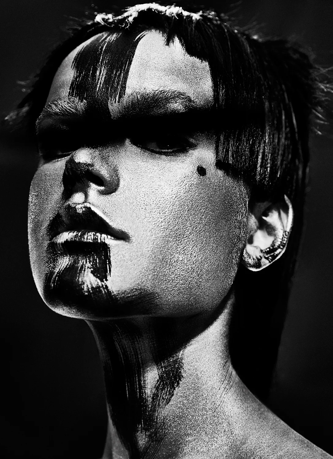 COMITA_16081516_BEAUTY_Paint_02-230_A-web.jpg